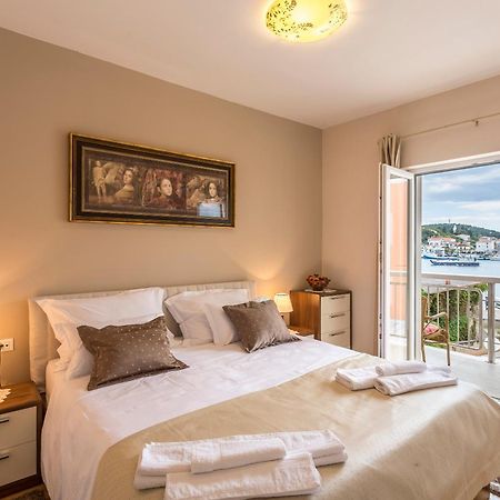 Villa Flores Рогозниця Екстер'єр фото