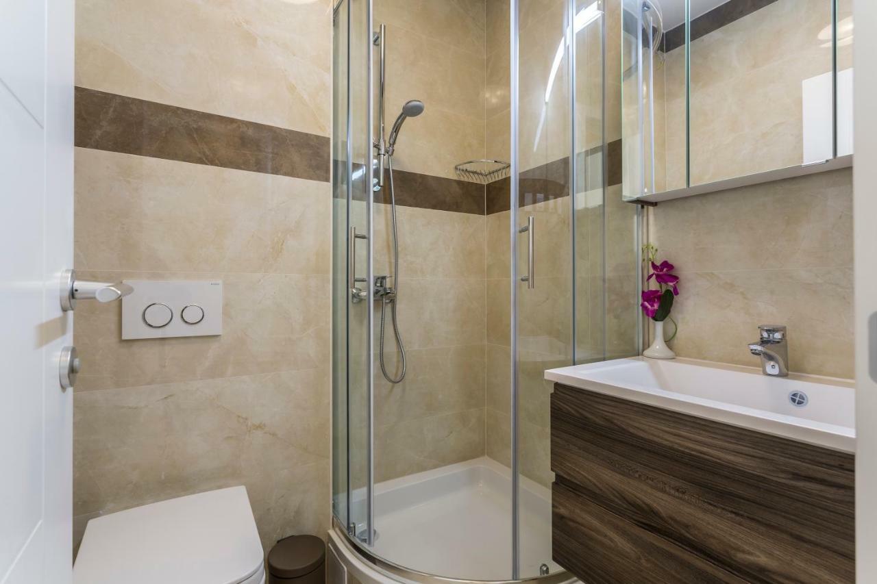 Villa Flores Рогозниця Екстер'єр фото