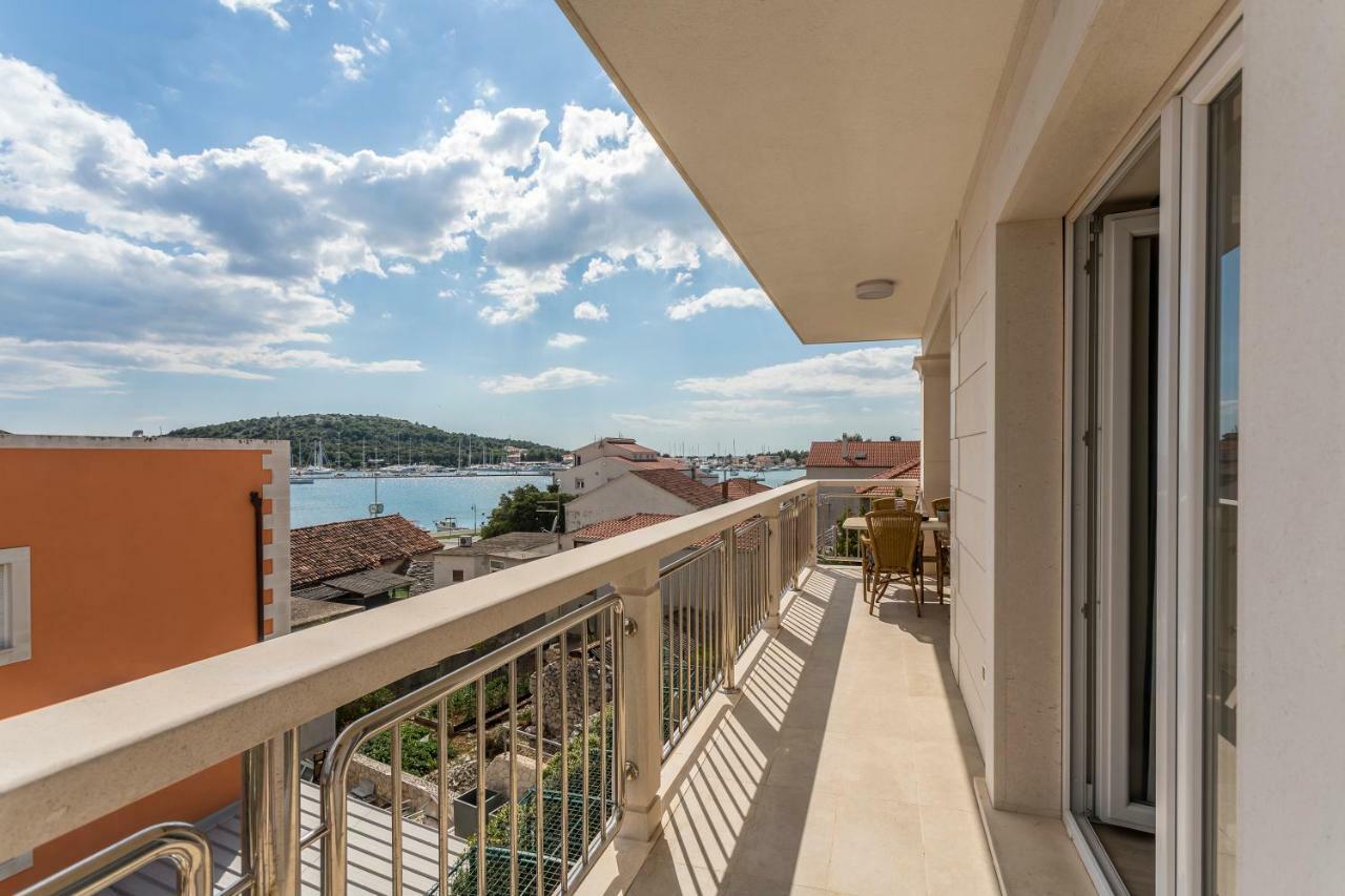 Villa Flores Рогозниця Екстер'єр фото